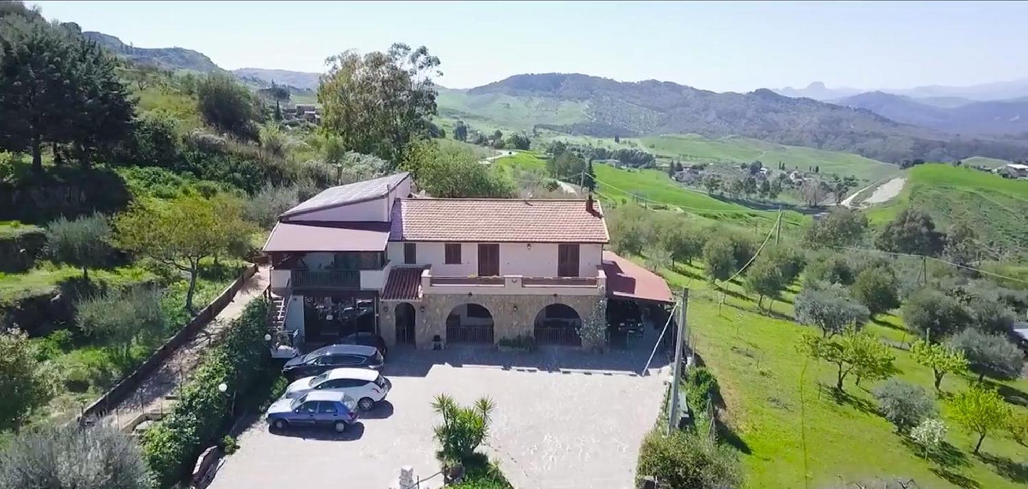 B&B Profumi Di Sicilia San Cataldo (Sicily) Exterior foto